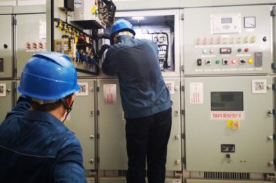 淄博供电公司完成110千伏学院变电站更换变比工作