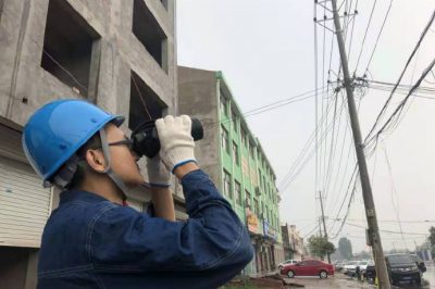 开展雨后设备巡视，为迎峰度夏期间安全供电消除隐患