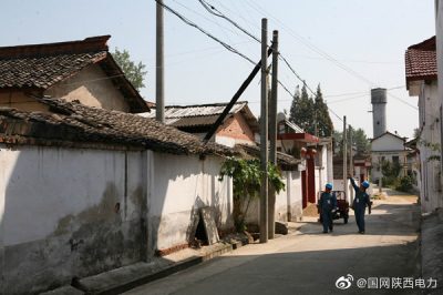 白水江镇小河村供电线路增容改造