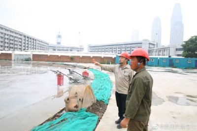 天津市首座地下220千伏变电站—进步道（东站）220千伏变电站工程完成导墙和地面硬化施工