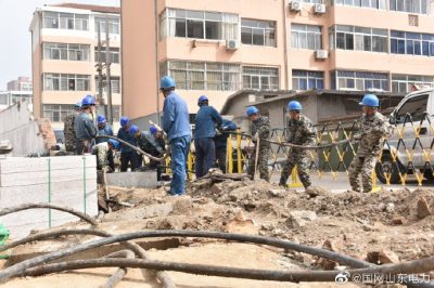 半岛小区10千伏成则线老旧电缆进行更换