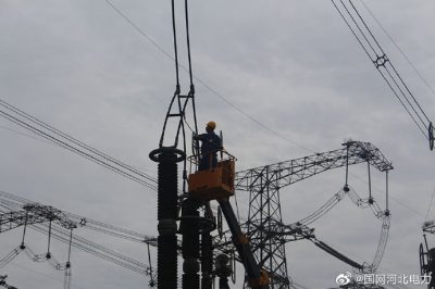 诸城市供电公司对10千伏舜王线进行检修改造