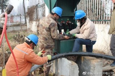 为企业元旦开工敷缆送电