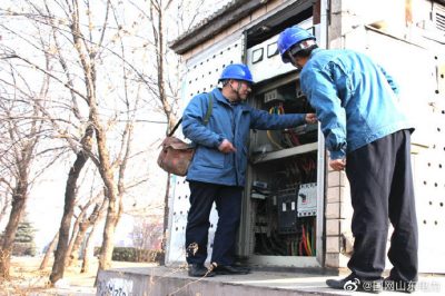 临朐供电公司对汽车站供电设施进行全面检查