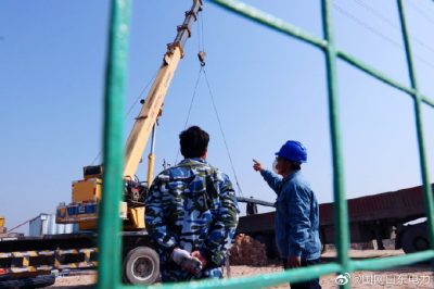 200千伏德邢线线路导线下方的违章作业