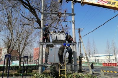 汇丰小区进行增容改造 新增315变压器