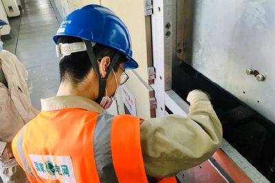处理异常电流故障  更换二次电缆