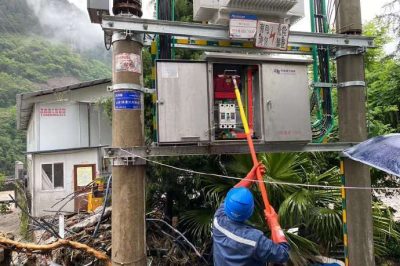 怒江州持续暴雨成灾，南方电网云南电网公司全力抗灾保电