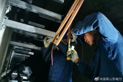 10千伏线路电缆入管廊 安全添保障