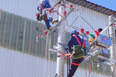 两条10千伏线路之间切改负荷作业