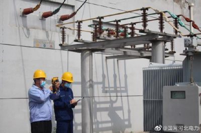 雨后巡视变电站预防设备隐患