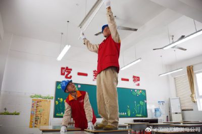 走进长安街道贝尔乐幼儿园开展用电安全大检查