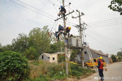 对10千伏和供5程台线开展集中检修，更换断路器，安装配变安装