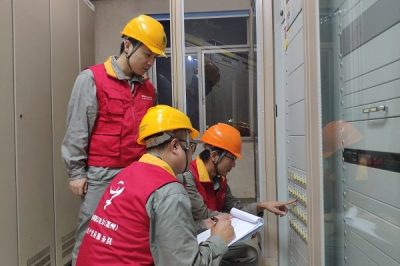 在110千伏蒲岐变现场对秋检隐患整改情况进行核查工作