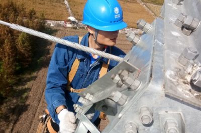 对新架110千伏明九线线路进行验收