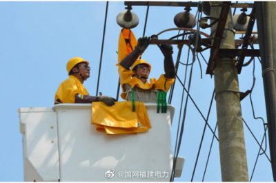 带电调整过电压，避免线路停电