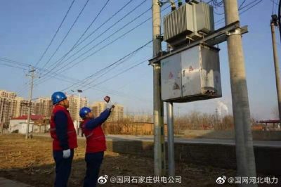到西庄村对变压器、用电线路等进行红外测温