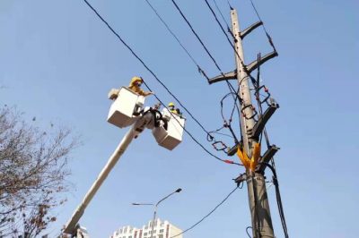 完成10千伏恒源线与10千伏常家线进行联络电缆头接火工作