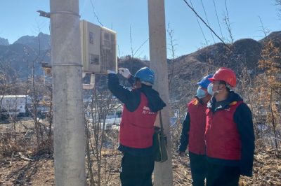 对电取暖用户电力线路和表计进行巡视和检查