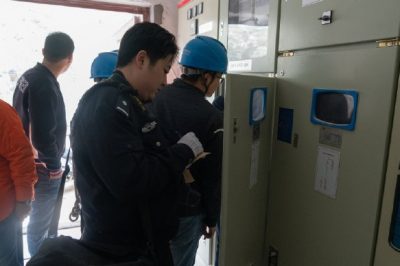 开展反窃查违行动维护供用电秩序