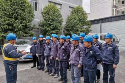 对辖区年终节气用电负荷增多的情况开展特殊巡视