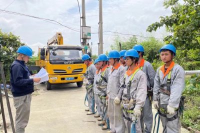 丁桥镇龙新社区芦湾小区变压器增容改造